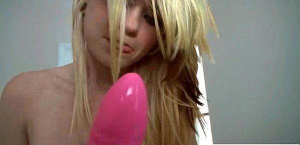  Crazy Things Fill Wet Holes Of Lovely Wild Girl video-29